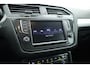 Volkswagen Tiguan 1.4 TSI Comfortline | Cruise Contr. | Trekhaak | All Season | Camera | Navi | Stoelverw. | PDC V+A