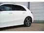 Mercedes-Benz A-klasse 250 4MATIC AMG Line Panoramadak Ambient Widescreen HeadUp AMG Pakket Keyless Memory Facelift