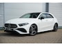 Mercedes-Benz A-klasse 250 4MATIC AMG Line Panoramadak Ambient Widescreen HeadUp AMG Pakket Keyless Memory Facelift