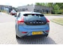 Volvo V40 1.6 T4 Momentum NETTE AUTOMAAT GOED ONDERHOUDEN