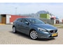 Volvo V40 1.6 T4 Momentum NETTE AUTOMAAT GOED ONDERHOUDEN