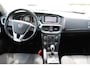 Volvo V40 1.6 T4 Momentum NETTE AUTOMAAT GOED ONDERHOUDEN