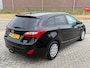 Hyundai i30 Wagon 1.6 GDI i-Motion NL AUTO NAP! Cruise l Airco l Trekhaak l MTF-stuur l LED! TOPSTAAT l DEALER OH!
