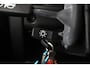 Land Rover Defender 2.4 TD 110 SW XTech Full black! must see!