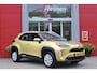 Toyota Yaris Cross 1.5 Hybrid Dynamic | KEYLESS ENTRY / START | VOORSTOELEN VERWARMD | STUUR VERWARMING | HEAD-UP DISPLAY | LED KOPLAMPEN | ADAPTIVE CRUISE CONTROL | LANE ASIST |  ELEKTRISCH BEDIENBARE ACHTERKLEP | DRAADLOOS APPLE CARPLAY | ANDROID AUTO |  ACHTERUITRIJCAMERA | DRAADLOZE TELEFOONLADER | VOORRUIT VERWARMING | 16" LICHTMETALEN VELGEN |