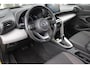 Toyota Yaris Cross 1.5 Hybrid Dynamic | KEYLESS ENTRY / START | VOORSTOELEN VERWARMD | STUUR VERWARMING | HEAD-UP DISPLAY | LED KOPLAMPEN | ADAPTIVE CRUISE CONTROL | LANE ASIST |  ELEKTRISCH BEDIENBARE ACHTERKLEP | DRAADLOOS APPLE CARPLAY | ANDROID AUTO |  ACHTERUITRIJCAMERA | DRAADLOZE TELEFOONLADER | VOORRUIT VERWARMING | 16" LICHTMETALEN VELGEN |