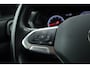 Volkswagen T-Cross 1.0 TSI Life | Adapt. Cruise | Trekhaak | PDC V+A | All Season | Navi | Apple CarPlay & Android Auto