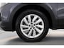 Volkswagen T-Cross 1.0 TSI Life | Adapt. Cruise | Trekhaak | PDC V+A | All Season | Navi | Apple CarPlay & Android Auto