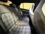 Volkswagen Golf 2.0 TDI GTD | Sfeerverlichting | Stuur/Stoelverwarming | Pano | Camera | Carplay