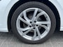 Volkswagen Polo 1.0 TSI Style | Automaat | Stoelverwarming | Navigatie | Apple CarPlay / Android Auto |