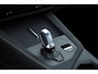 Lynk & Co 01 276PK Automaat Core / Adaptieve cruise control / Stoel - en stuurwielverarming / Parkeersensoren met camera / Apple carplay / Metallic lak / 19" lichtmetalen velgen