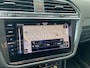 Volkswagen Tiguan Allspace 1.5 TSI R-Line Business+ 7p. | 150 PK | Automaat | Black Style | 7-Zitter | Panorama Schuif/Kantel Dak | Harman/Kardon Geluidsysteem | Head-Up Display | Digital Cockpit PRO | Digital Cockpit | Stoelverwarming | Navigatie PRO (Groot Scherm)