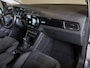 Volkswagen Touran 1.4 TSI Highline Edition R 7p 150pk / Trekhaak / Achteruitrijcamera / Stoelverwarming / Adaptieve cruise control / Navigatie / Apple carplay /
