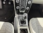 Volvo V40 T2 Nordic+ | 16" | Navigatie | Parkeersensoren | Stoelverwarming | Standkachel |