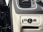 Volvo V40 T2 Nordic+ | 16" | Navigatie | Parkeersensoren | Stoelverwarming | Standkachel |
