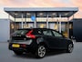 Volvo V40 T2 Nordic+ | 16" | Navigatie | Parkeersensoren | Stoelverwarming | Standkachel |