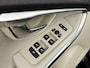 Volvo V40 T2 Nordic+ | 16" | Navigatie | Parkeersensoren | Stoelverwarming | Standkachel |