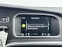 Volvo V40 T2 Nordic+ | 16" | Navigatie | Parkeersensoren | Stoelverwarming | Standkachel |
