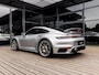 Porsche 911 3.8 Turbo S | BURMESTER | STOELVENTILATIE | LIFTSYSTEEM | NL GELEVERD | DEALER ONDERHOUDEN | KERAMISCH | ACHTERASBESTURING | PVT + | PDLS + | 18-WEG STOELEN | SPORTUITLAATSYSTEEM EXC-OPTIK | SPOILER |