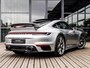 Porsche 911 3.8 Turbo S | BURMESTER | STOELVENTILATIE | LIFTSYSTEEM | NL GELEVERD | DEALER ONDERHOUDEN | KERAMISCH | ACHTERASBESTURING | PVT + | PDLS + | 18-WEG STOELEN | SPORTUITLAATSYSTEEM EXC-OPTIK | SPOILER |