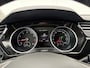 Volkswagen Touran 1.5 TSI Highline 7p / Navigatiesysteem full map / Voorstoelen verwarmd / 7 personen / Cruise control adaptief /