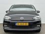 Volkswagen Touran 1.5 TSI Highline 7p / Navigatiesysteem full map / Voorstoelen verwarmd / 7 personen / Cruise control adaptief /