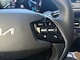 Kia Niro Hybrid 1.6i DynamicLine | Zeer nette auto | Cruise Control Adaptief | LM Velgen 16 " | Carplay | File Assistent | Camera | Metallic lak | Fabrieksgarantie t/m 17-5-2032 | NAP