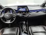 Toyota C-HR / C-HR+ 1.8 Hybrid Bi-Tone Plus | Dealer onderhouden | Trekhaak afneembaar | Stoel+stuurverwarming | JBL | Dodehoek detectie | Parkeersensoren voor+achter met assistent | FULL LED verlichting | Climate Control |