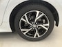 Toyota Yaris 1.5 Hybrid 115 First Edition Navigatie / Afn. Trekhaak / All Weatherbanden / LM Velgen / NL auto / 1ste eigenaar /