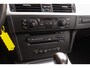 BMW 3-Serie 330i | Stoelverwarming | Schuifdak | PDC | Cruise control | Climate control | Navigatie Professional | Bluetooth | HiFi audio | 18 inch | M-sport bumpers | Spiegelpakket
