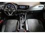 Volkswagen Taigo 1.5 TSI 150pk R-Line Edition | IQ. Light | Camera | Trekhaak | 100% (Dealer) onderhouden label