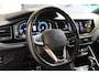 Volkswagen Taigo 1.5 TSI 150pk R-Line Edition | IQ. Light | Camera | Trekhaak | 100% (Dealer) onderhouden label