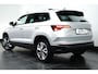Skoda Karoq 1.5 150PK DSG Selection | Achteruitrijcamera | Climate Control | Navigatie | Stoelverwarming voor | Elektrisch wegklapbare trekhaak