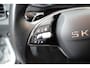 Skoda Karoq 1.5 150PK DSG Selection | Achteruitrijcamera | Climate Control | Navigatie | Stoelverwarming voor | Elektrisch wegklapbare trekhaak