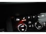 Skoda Karoq 1.5 150PK DSG Selection | Achteruitrijcamera | Climate Control | Navigatie | Stoelverwarming voor | Elektrisch wegklapbare trekhaak