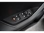 Skoda Karoq 1.5 150PK DSG Selection | Achteruitrijcamera | Climate Control | Navigatie | Stoelverwarming voor | Elektrisch wegklapbare trekhaak