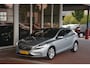 Volvo V40 2.0 D3 Inscription | Naviagtie | Panoramadak | Stand-kachel | Full LED | Leer | NL auto !! |