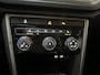 Volkswagen T-Roc 1.5 TSI 150pk DSG Style Camera Navigatie Stoelverwarming DAB+