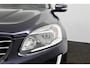 Volvo XC60 2.0 D3 FWD Summum blauw