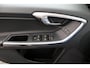 Volvo XC60 2.0 D3 FWD Summum blauw