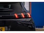 Peugeot e-2008 EV GT Pack 50 kWh | (Elektrisch) panorama-dak | Cruise adaptief | Camera | Apple Carplay/Android Auto | Lederen/alcantara bekleding | Stoel verwarming | Keyless | Digitaal dashboard | Achteruitrijcamera | Apple Carplay/Android Auto|telefoonintegratie premium | Cruise control adaptief met Stop&Go en stuurhulp