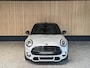 MINI Cooper 5-Deurs 1.5 Serious Business Mini 1.5 Cooper Serious Business King Cross uitvoering | JCW pakket | Camera