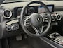 Mercedes-Benz A-klasse 180 Black Edition I Navigatie I Virtual Cockpit I Sport pakket I 1/2 Leer I LED I PDC I Dealer onderhouden