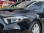 Mercedes-Benz A-klasse 180 Black Edition I Navigatie I Virtual Cockpit I Sport pakket I 1/2 Leer I LED I PDC I Dealer onderhouden