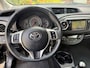 Toyota Yaris 1.3 VVT-i Aspiration /5 deurs / navigatie/camera/ 1e eig./ climate / cruise /etc. / NAP 139900 km./ APK tot 07/2027 /
