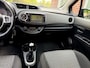 Toyota Yaris 1.3 VVT-i Aspiration /5 deurs / navigatie/camera/ 1e eig./ climate / cruise /etc. / NAP 139900 km./ APK tot 07/2027 /
