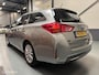 Toyota Auris Touring Sports 1.8 Hybrid Lease