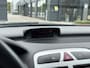 Peugeot 307 CC 2.0-16V 140PK Cabrio, Leder, Parkeersensoren, Stoelverwarming, Cruise Control, Climate Control