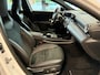 Mercedes-Benz A-klasse 180 AMG Line AUT. SFEERVERLICHTING CAMERA NAVIGATIE CRUISE PDC KEYLESS-GO STOELVERWARMING AIRCO USB
