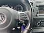 Volkswagen Tiguan 1.4 TSI R-LINE 160 PK 4MOTION TREKHAAK 19 INCH TOPSTAAT.